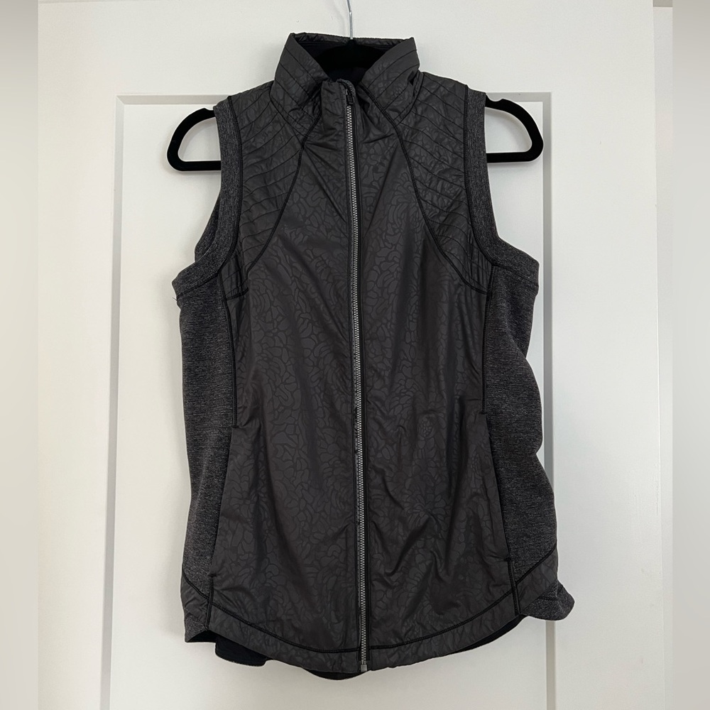 Lululemon black vest